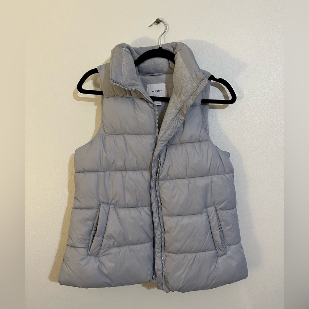 Old Navy Puffer Vest | Size S
